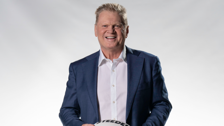 Paul Vautin calls full time at Nine